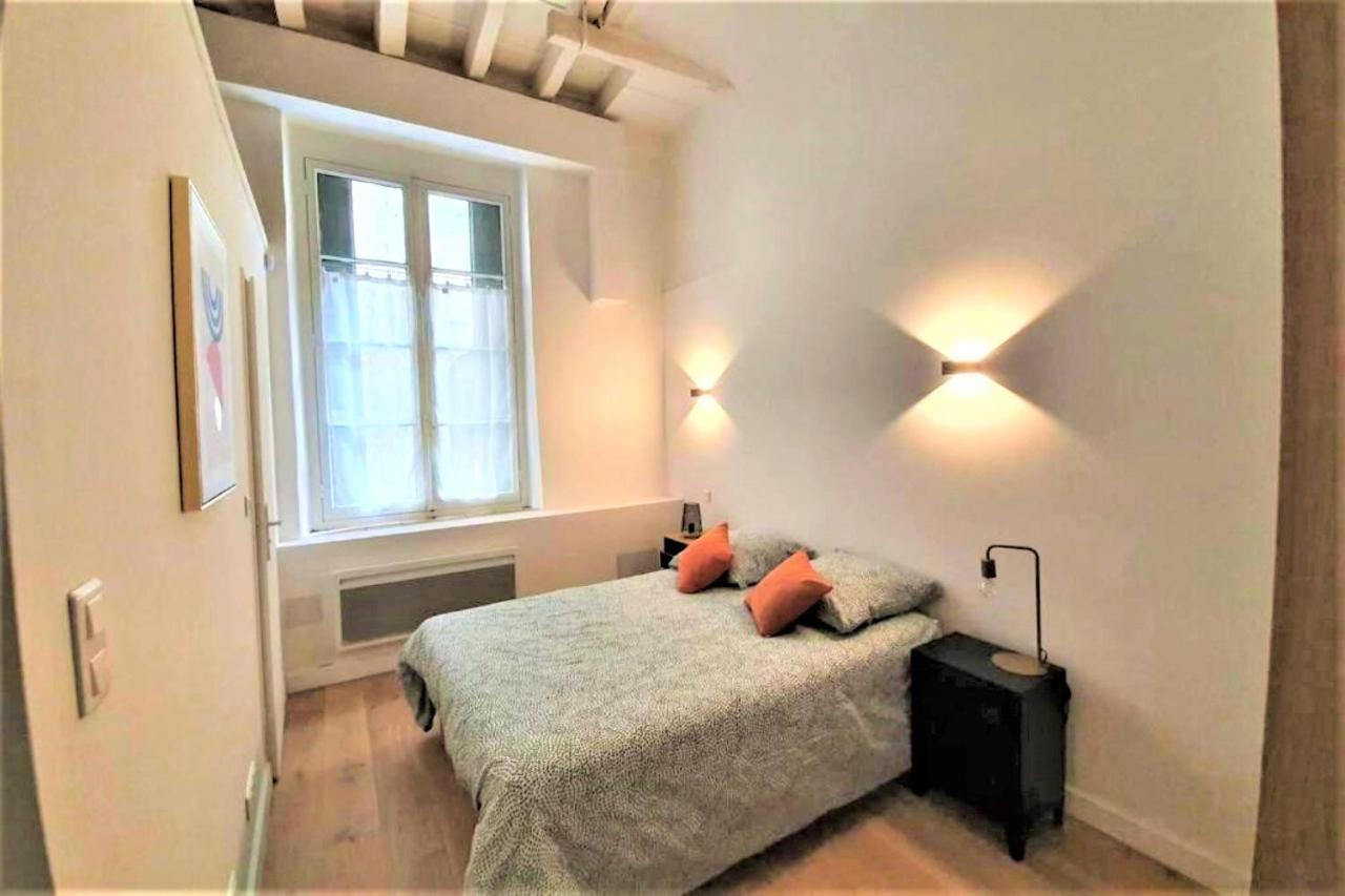 Appartement A Deux Pas De La Place Du Forum Арль Экстерьер фото