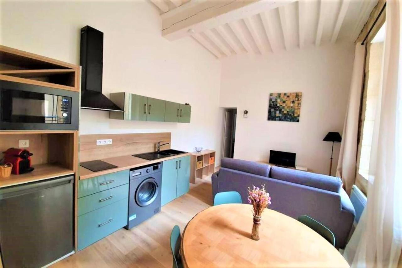 Appartement A Deux Pas De La Place Du Forum Арль Экстерьер фото